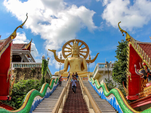 BIG BUDDAH  WAT PHRA YAI